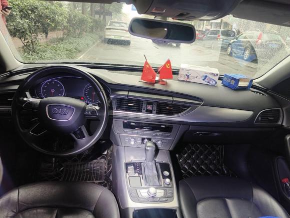 [佛山·粤Y] 二手奥迪奥迪A6L2018款 30周年年型 35 TFSI 时尚型