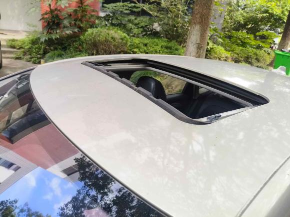 [上海·沪A] 二手荣威荣威i6新能源2017款 45T 混动互联智享版