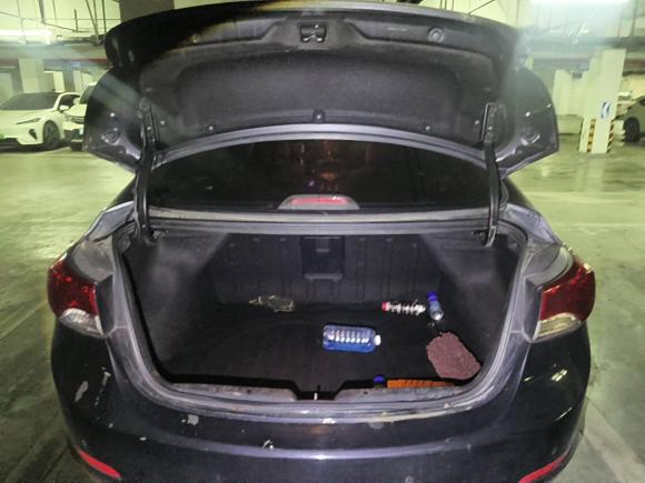 [宁波·浙B] 二手现代朗动2015款 1.6L 自动领先型
