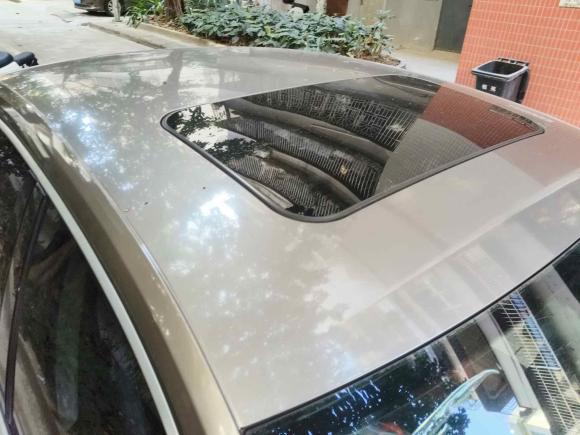 [佛山·粤E] 二手大众帕萨特2011款 1.8TSI DSG御尊版