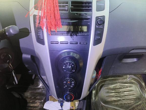 [成都·川A] 二手丰田雅力士2011款 1.6E 自动魅动版