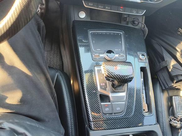 [无锡·苏F] 二手奥迪奥迪Q5L2020款 改款 40 TFSI 荣享时尚型