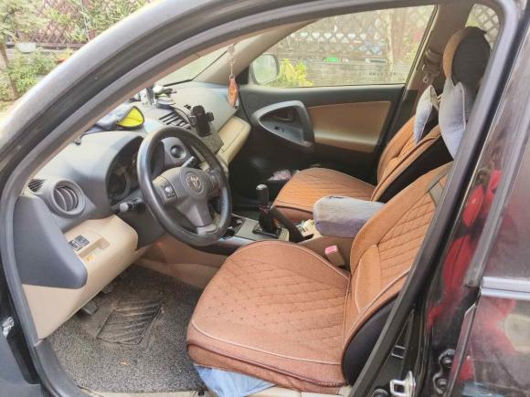 [南京·苏L] 二手丰田RAV4荣放2011款 2.0L 手动经典版