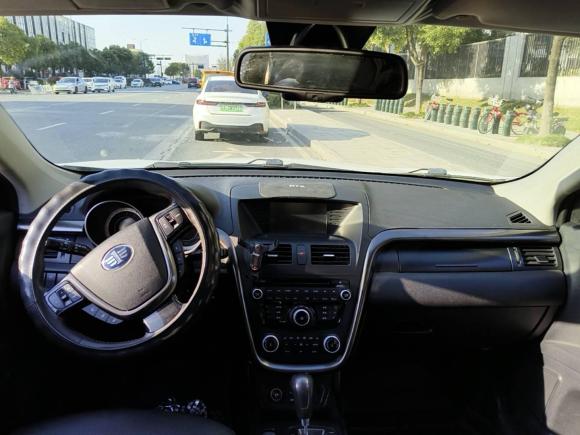 [温州·辽A] 二手奔腾奔腾X802016款 2.0L 自动豪华型