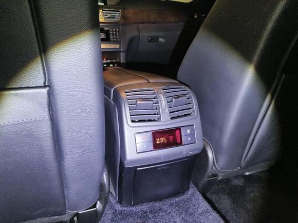 [深圳·粤B] 二手奔驰奔驰E级2014款 改款 E 300 L