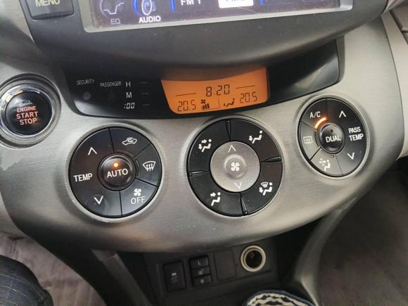 [上海·沪A] 二手丰田RAV4荣放2009款 2.4L 自动豪华版