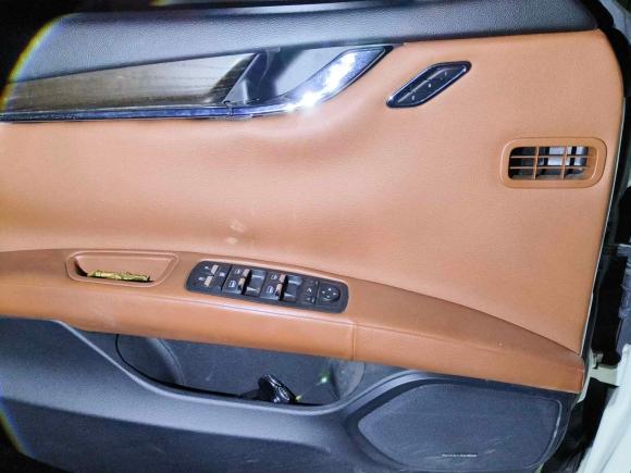 [南京·苏A] 二手玛莎拉蒂总裁2017款 3.0T 标准型