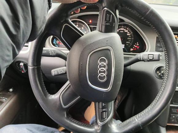 [上海·沪E] 二手奥迪奥迪Q72014款 35 TFSI 运动型