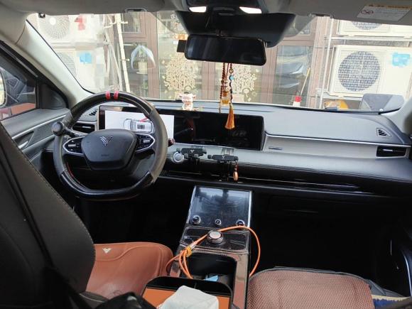 [青岛·鲁B] 二手哪吒汽车哪吒U2022款 哪吒U-Ⅱ 610 三元锂