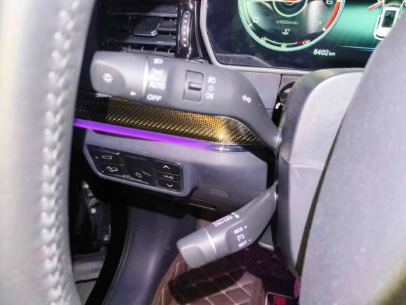 [武汉·鄂A] 二手红旗红旗HS52019款 2.0T 智联旗享版