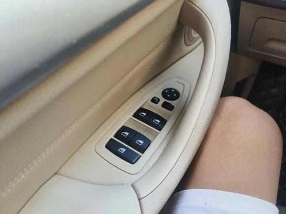 [金华·沪A] 二手之诺之诺60H2017款 标准型