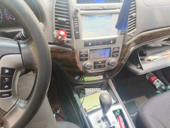 [嘉兴·浙F] 二手现代胜达经典2012款 2.4 舒适版 七座四驱