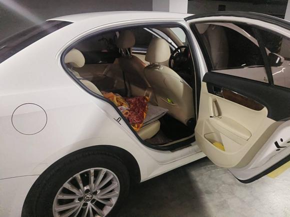 [杭州·浙A] 二手大众朗逸2013款 1.6L 自动豪华版