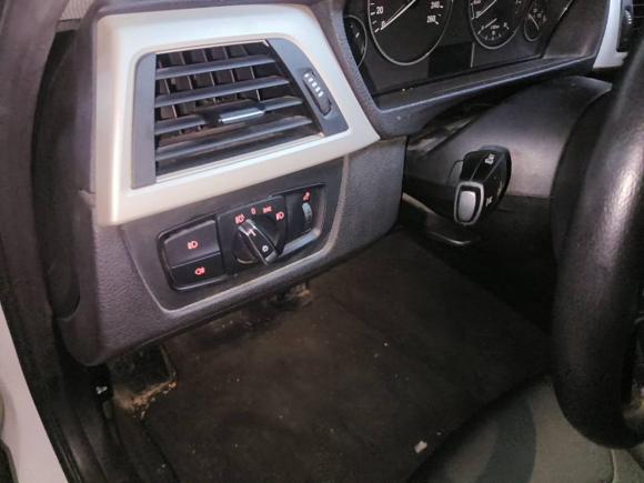 [苏州·苏U] 二手宝马宝马3系2015款 320Li 时尚型