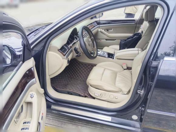 [成都·川A] 二手奥迪奥迪A82009款 A8L 2.8 FSI 标准型