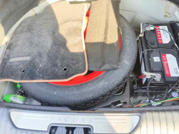 [上海·沪A] 二手捷豹捷豹XJ2012款 XJL 3.0 旗舰商务版