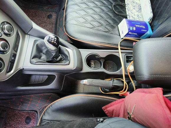 [杭州·浙M] 二手福特福克斯2012款 两厢 1.6L 手动舒适型