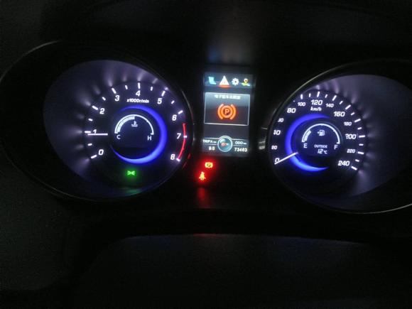 [青岛·鲁Y] 二手长安长安CS752017款 尚酷版 1.5T 手动锋享型