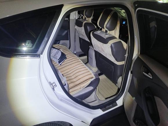 [杭州·浙B] 二手福特福克斯2012款 两厢 1.6L 手动风尚型