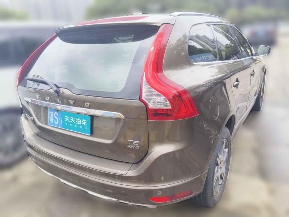 [佛山·粤S] 二手沃尔沃沃尔沃XC602015款 T5 AWD 智远版