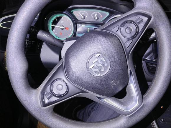 [上海·沪B] 二手别克昂科威Plus2017款 20T 两驱领先型