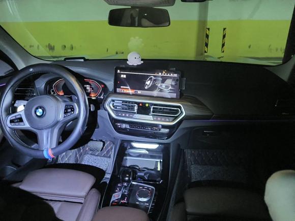 [深圳·粤B] 二手宝马宝马X32022款 xDrive30i 领先型 M曜夜套装