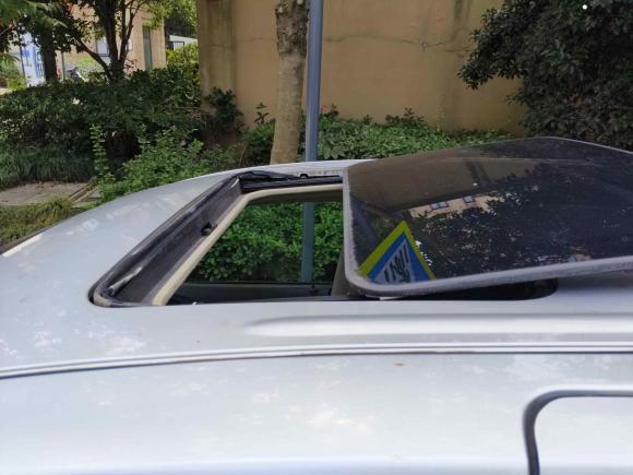 [无锡·苏B] 二手别克别克GL82011款 3.0L XT豪华商务旗舰版