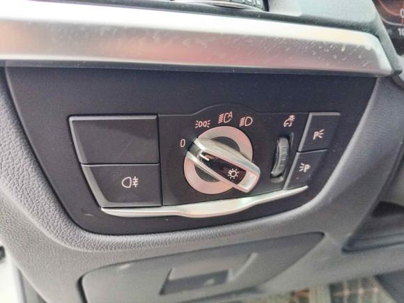 [成都·川A] 二手宝马宝马X32022款 xDrive25i M运动套装