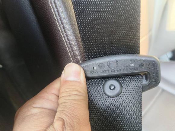 [深圳·粤S] 二手奔驰奔驰GLC2020款 改款 GLC 260 L 4MATIC 豪华型