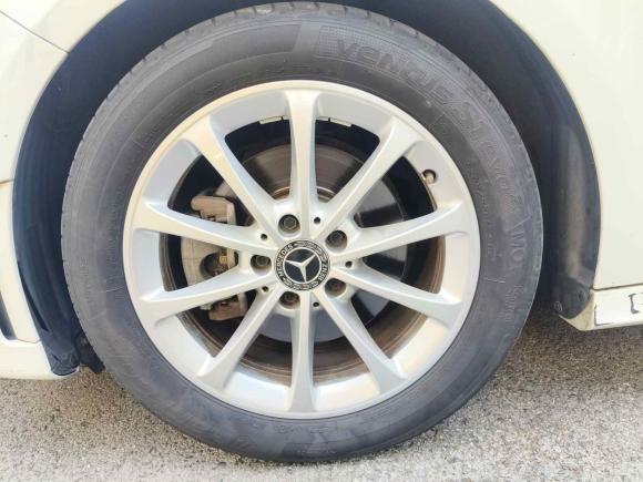 [上海·沪A] 二手奔驰奔驰A级2019款 A 200 L 运动轿车