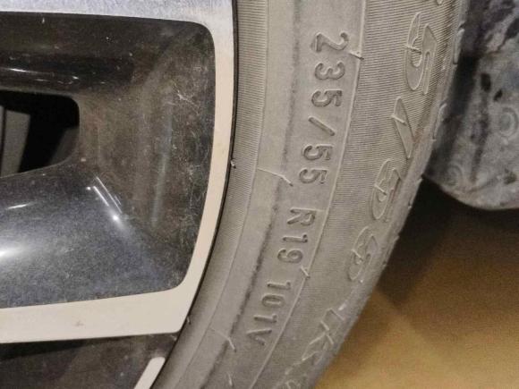 [佛山·粤E] 二手奔驰奔驰GLC2021款 GLC 300 L 4MATIC 动感型