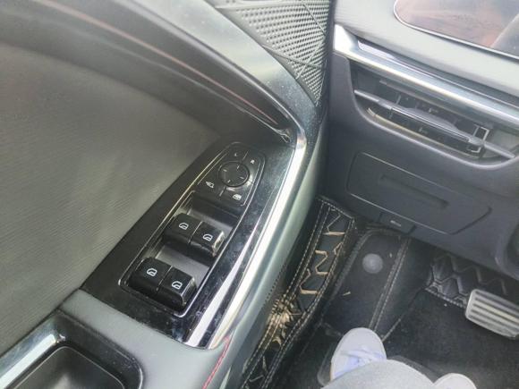 [上海·苏U] 二手名爵MG72023款 2.0T 自动Trophy+激擎耀世版