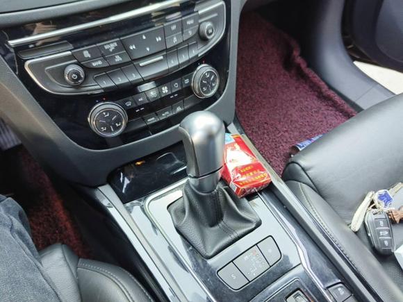 [杭州·浙A] 二手标致标致5082015款 1.6THP 自动致臻版