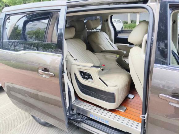 [合肥·皖A] 二手别克别克GL82020款 陆上公务舱 652T 舒适型