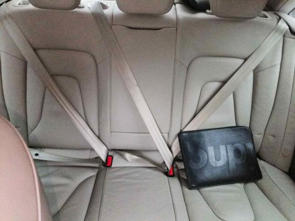 [芜湖·皖B] 二手奥迪奥迪A4L2012款 2.0 TFSI 自动技术型