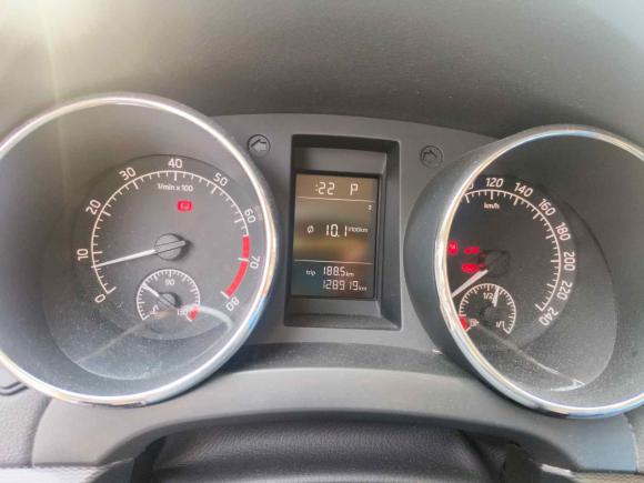 [佛山·粤Y] 二手斯柯达Yeti2016款 1.4TSI DSG前行版