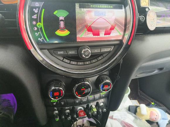 [上海·沪G] 二手MINIMINI2019款 1.5T COOPER 艺术家 五门版