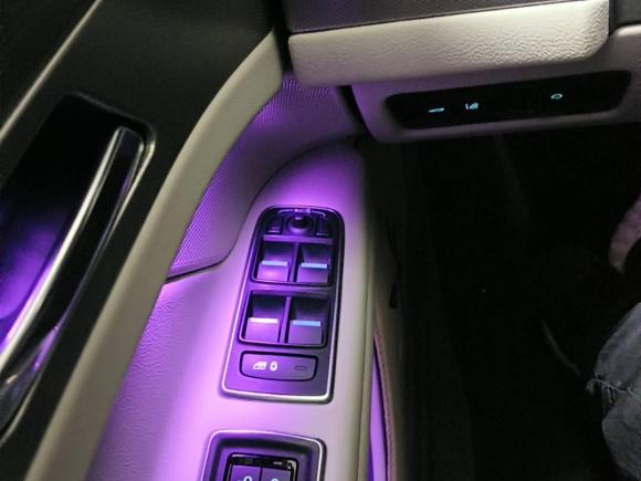 [上海·沪M] 二手捷豹捷豹XFL2017款 XFL 2.0T 240PS 尊享版