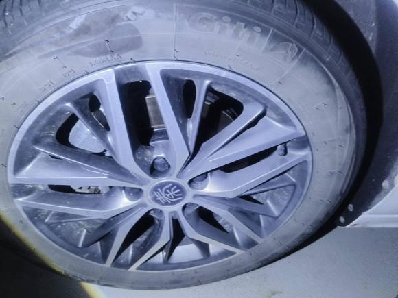 [深圳·粤B] 二手比亚迪秦PLUS2021款 DM-i 55KM 旗舰型