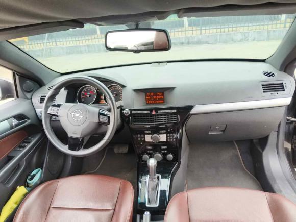 [上海·沪D] 二手欧宝雅特2007款 1.8 TWINTOP 硬顶敞篷