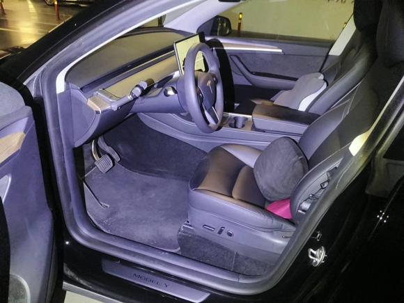 [上海·沪A] 二手特斯拉Model Y2022款 改款 后轮驱动版