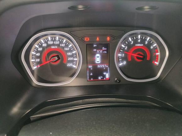 [杭州·沪C] 二手东南东南DX32018款 1.5L 户外版 手动尊贵型