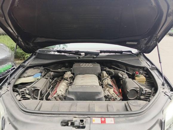 [成都·川A] 二手奥迪奥迪Q72007款 4.2 FSI quattro 豪华型