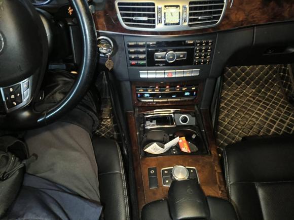 [合肥·皖A] 二手奔驰奔驰E级2014款 E 260 L