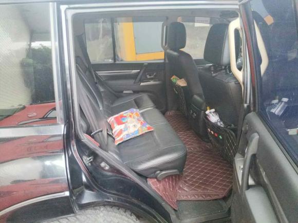 [成都·川A] 二手三菱帕杰罗2016款 3.0L 自动尊贵版 国IV