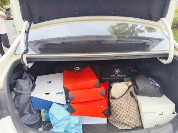 [无锡·苏B] 二手别克英朗2016款 18T 双离合豪华型