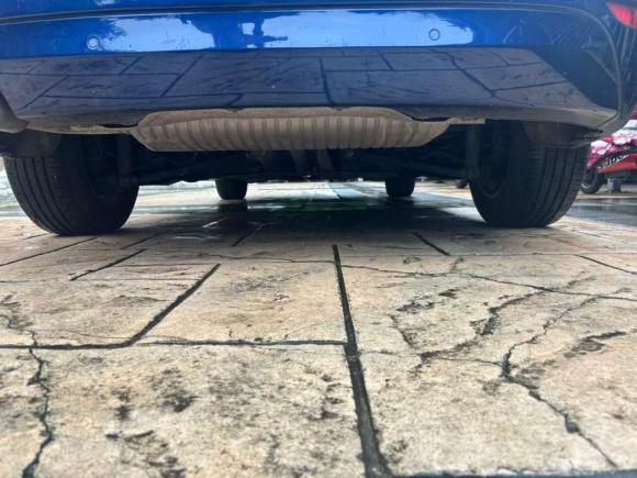 [南京·苏A] 二手宝马宝马2系多功能旅行车2015款 218i 领先型