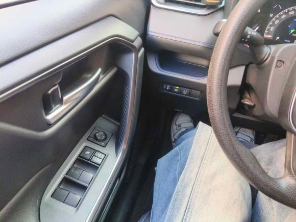 [上海·沪C] 二手丰田威兰达2020款 2.0L CVT四驱科技版