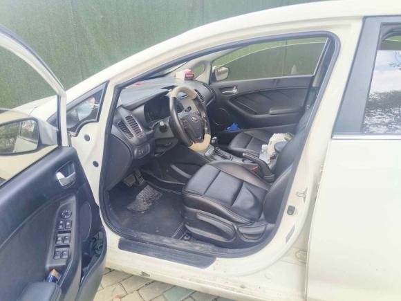 [武汉·鄂A] 二手起亚起亚K32013款 1.6L 自动GLS