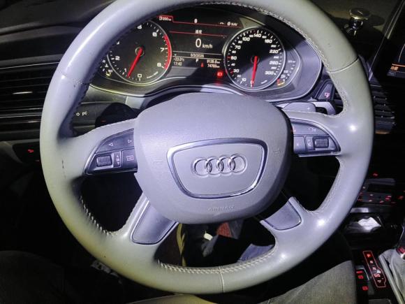 [武汉·鄂A] 二手奥迪奥迪A6L2012款 30 FSI 豪华型